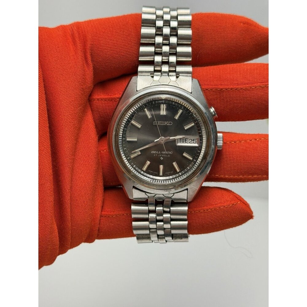 Seiko Bell-Matic 4006-7011 Automatic Day-Date 27 Jewels Black Dial Watch